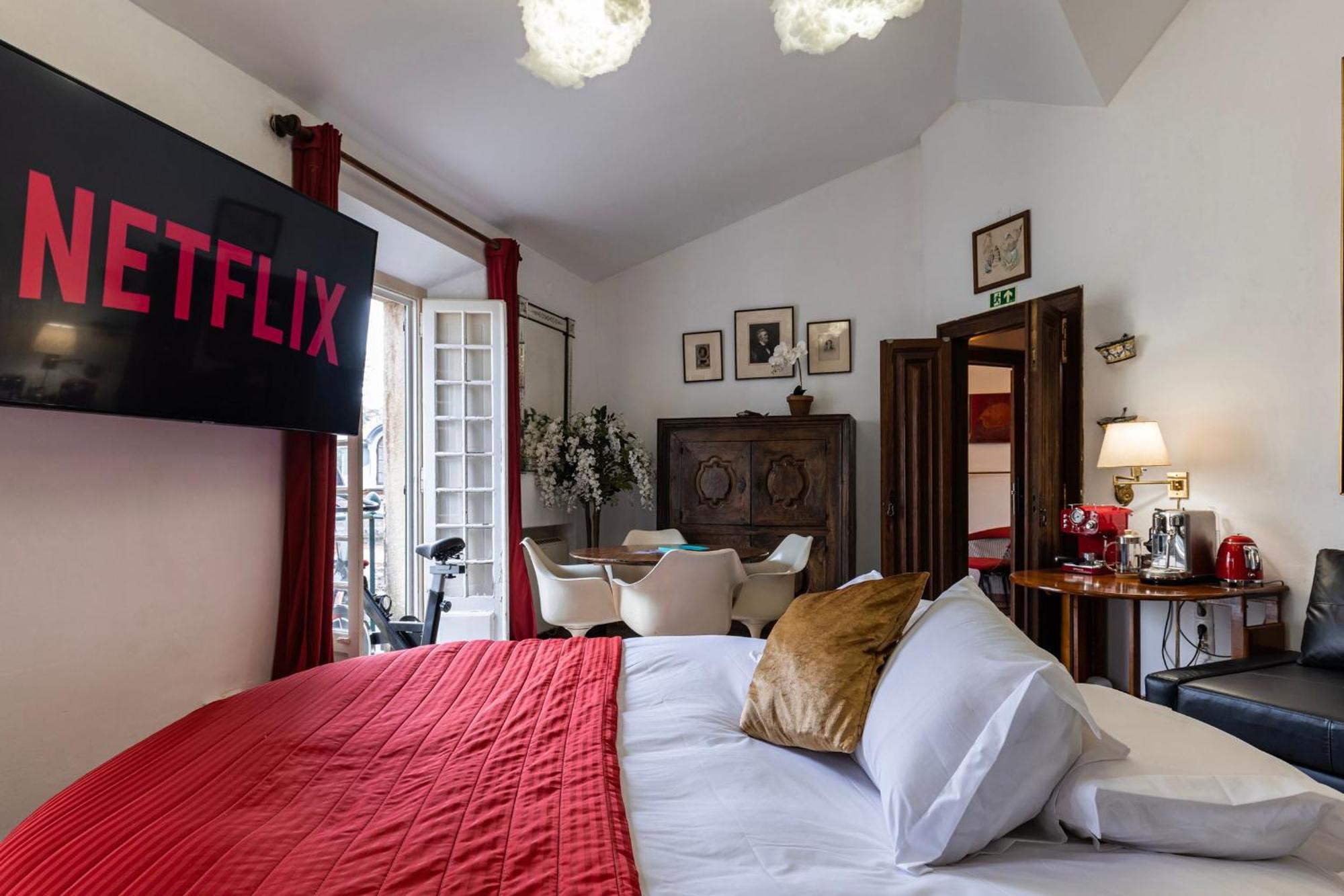 Sintra Wow - Unique Double Smart Room In 17Th Century Palace! Hot Tub, Snooker, Bbq, Ps5, Sauna, Gym Exteriér fotografie