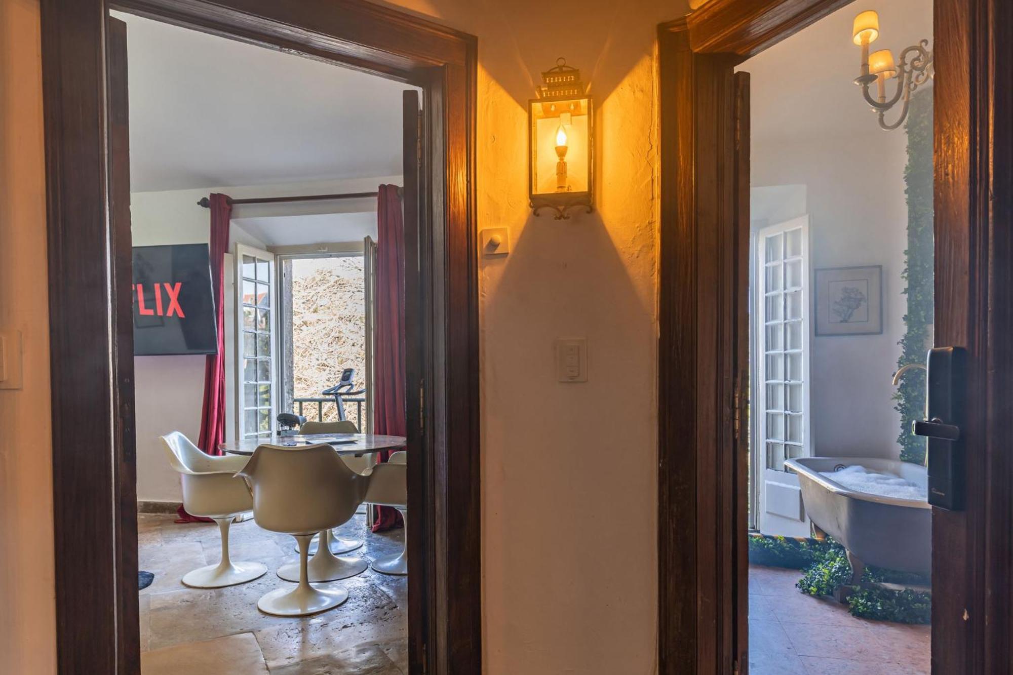 Sintra Wow - Unique Double Smart Room In 17Th Century Palace! Hot Tub, Snooker, Bbq, Ps5, Sauna, Gym Exteriér fotografie